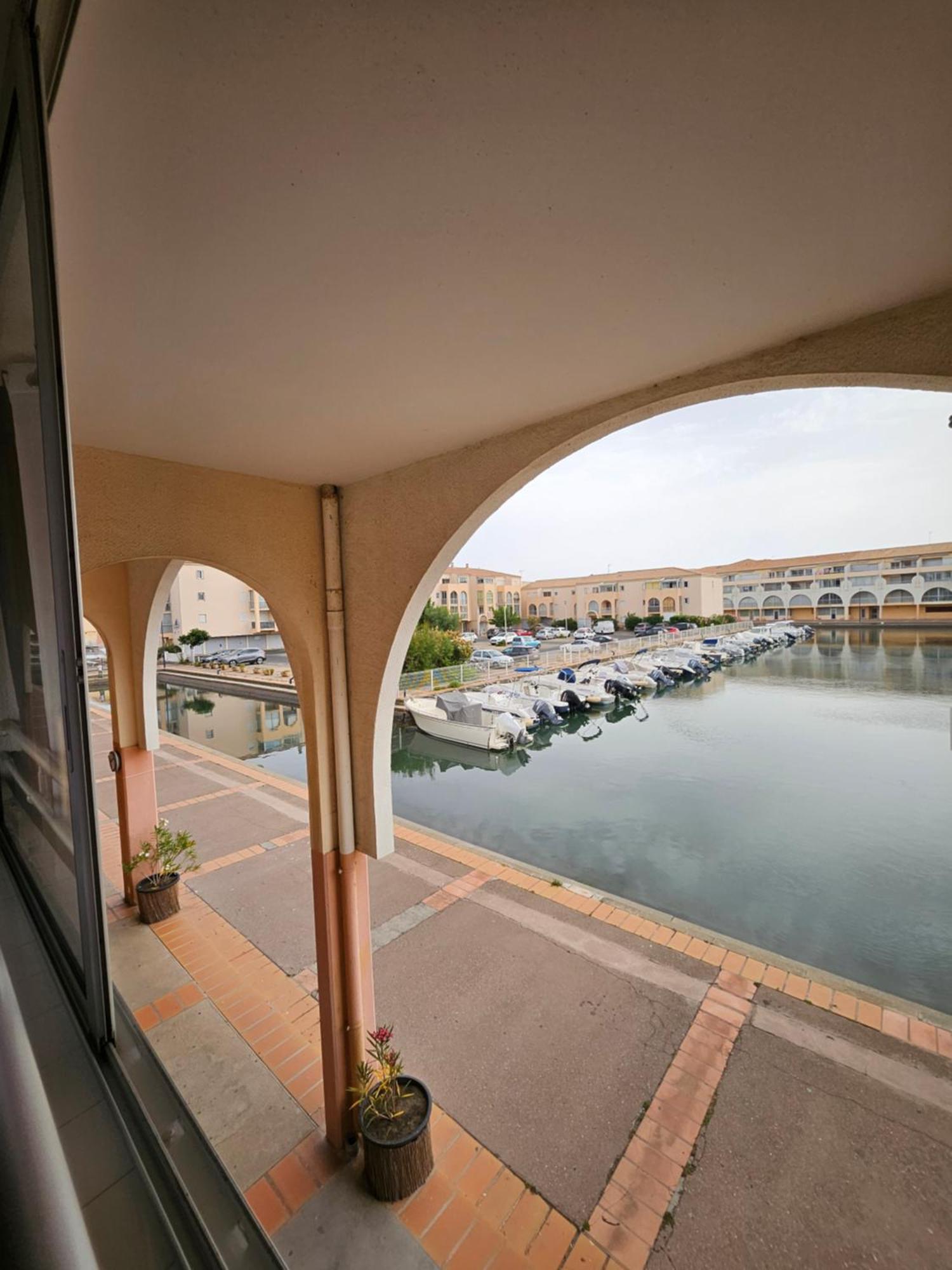 - - 6personnes - Renove - Moderne - En Bord De Avec Clim Sète